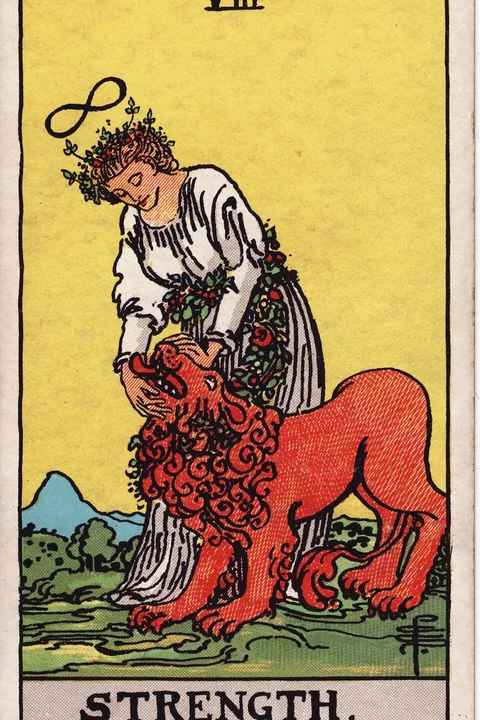 Strength tarot card